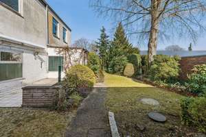 Wohnhaus mit angedockter Produktionshalle über 2 Ebenen und großer Garage in Neumünster – Die vollständige Adresse der Immobilie erhältst du vom Anbieter., 24539 Stadtmitte, Neumünster – Vorschaubild 2