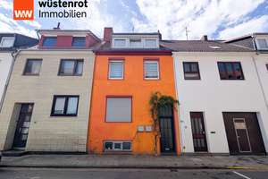 Attraktives Investment im Viertel – voll vermietetes Zweifamilienhaus in begehrter Wohnlage