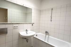 Natur trifft Stadt - Charmante 2-Zimmer-Eigentumswohnung mit Balkon – Die vollständige Adresse der Immobilie erhältst du vom Anbieter., 13088 Weißensee, Berlin – Vorschaubild 3