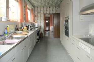 Einfamilienhaus mit Penthouse, Einliegerwohnung, Pool und großem Grundstück - Preis auf Anfrage – Die vollständige Adresse der Immobilie erhältst du vom Anbieter., 66132 Bischmisheim, Saarbrücken – Vorschaubild 9
