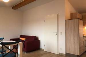 Schöne 1-Zimmer-Wohnung, teilmöbliert mit EBK und großer Süd-Dachterrasse – 85057 Nordwest, Ingolstadt – Vorschaubild 2