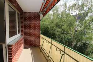 Charmante 3 Zimmerwohnung mit Balkon! – Buchforststraße 69-71, 51103 Kalk (Ortsteil), Köln – Vorschaubild 4