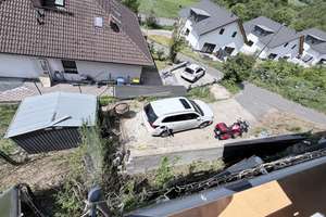 Teilmodernisiertes Einfamilienhaus mit PV-Anlage, großem Garten mit viel Potenzial & vielen Extras – Die vollständige Adresse der Immobilie erhältst du vom Anbieter., 65388 Schlangenbad – Vorschaubild 10