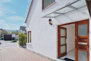 Weiler • Wintergarten • Wohnqualität – Die vollständige Adresse der Immobilie erhältst du vom Anbieter., 73614 Schorndorf – Vorschaubild 2