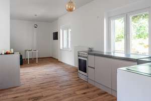 Modernes Design trifft historischen Charme. Sanierte DHH mit exklusivem Weingewölbe – Die vollständige Adresse der Immobilie erhältst du vom Anbieter., 4425 Taucha – Vorschaubild 6
