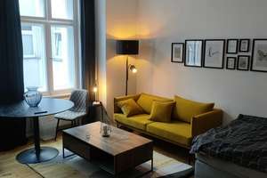 Neu renoviert, voll möbliert, 1 Zi. Whg, all inclusive Miete, befristet