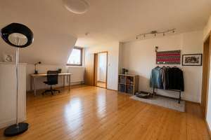 "Charmantes Einfamilienhaus auf Eckgrundstück in bester Wohnlage von Regensburg!" – Die vollständige Adresse der Immobilie erhältst du vom Anbieter., 93057 Konradsiedlung-Wutzlhofen, Regensburg – Vorschaubild 62