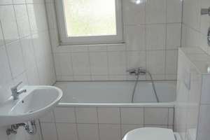 ruhiges Wohnen in absoluter Grünlage in Boelerheide-- Balkon-Stellplatz-Tageslichtbad – Vereinsstrasse 32, 58099 Boele, Hagen – Vorschaubild 6