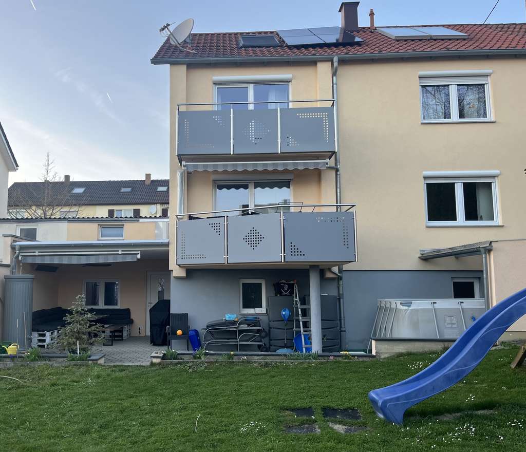 Immobilie in Großbettlingen - Gepflegte Doppelhaushälfte in Großbettlingen - Bild 2