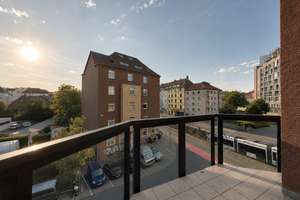 Frisch renovierte 2,5 Zimmer Wohnung mit Einbauküche und Balkon nahe der Bochumer City und Ehrenfeld – Kleine Ehrenfeldstr. 1, 44789 Südinnenstadt, Bochum – Vorschaubild 5