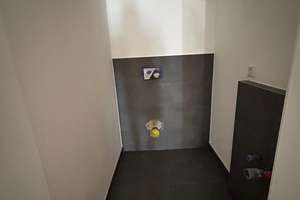 Süd-West EG Wohnung mit großer Terrasse, nähe Zentrum Ingolstadt – Die vollständige Adresse der Immobilie erhältst du vom Anbieter., 85051 Münchener Straße, Ingolstadt – Vorschaubild 9