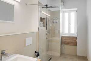 Altbaucharme trifft Moderne – vermietete 4-Zimmer-Wohnung mit zwei Balkonen an der Isar – Schäftlarnstr. 160, 81371 Thalkirchen, München – Vorschaubild 6