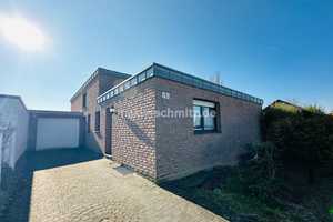 MÖNCHENGLADBACH - RHEYDT
FREISTEHENDES EINFAMILIENHAUS MIT EINLIEGERWOHNUNG, GARTEN UND GARAGE! – Mönchengladbach – Vorschaubild 1