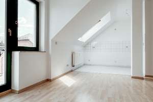 Großzügige Dachgeschoss-Wohnung mit Balkon – Schiersandstraße 19, 9116 Altendorf, Chemnitz – Vorschaubild 16