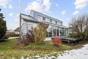 Architektenhaus mit gehobener Ausstattung in Eschbronn – Die vollständige Adresse der Immobilie erhältst du vom Anbieter., 78664 Eschbronn – Vorschaubild 1