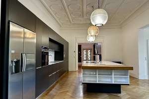 Exklusive Villenwohnung mit herrschaftlichem Charakter, eigener Gartenanteil, Einbauküche – Die vollständige Adresse der Immobilie erhältst du vom Anbieter., 1099 Radeberger Vorstadt, Dresden – Vorschaubild 12