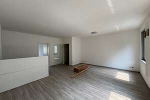 Moderne Maisonettewohnung mit 3 Zimmern – ca. 110 m² Wohnfläche auf zwei Ebenen – Die vollständige Adresse der Immobilie erhältst du vom Anbieter., 42289 Heckinghausen, Wuppertal – Vorschaubild 9