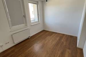 Hochwertige & lichtdurchflutete  Penthouse-Wohnung mit zwei großen Balkonen in Siegen – Kampenstraße 30, 57072 Siegen, Siegen – Vorschaubild 13