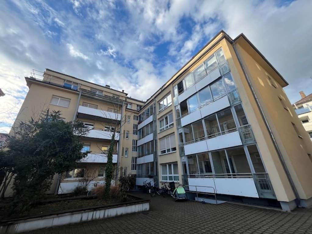 Immobilie in Karlsruhe - Tolle Wohnung in sehr guter & gefragter Lage.... - Bild 0