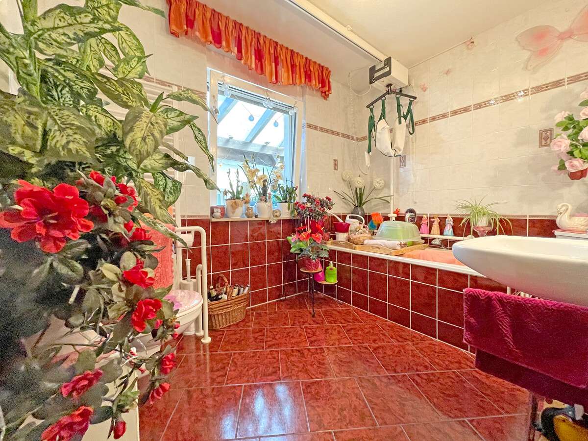 Immobilie in Regis-Breitingen - Barrierefreies Wohnen mit Niveau in Regis-Breitungen – Wentzel Dr. - Bild 0