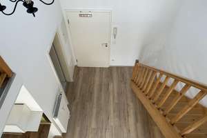 Attraktive 2-Zimmer-Maisonette-Wohnung im Nordwesten von Ingolstadt – Die vollständige Adresse der Immobilie erhältst du vom Anbieter., 85055 Nordost, Ingolstadt – Vorschaubild 9