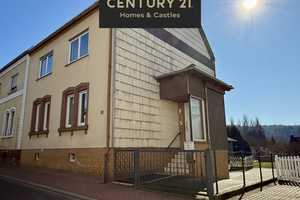 Schönes Ein -bis Zweifamilienhaus auf ca. 166 m² in ruhiger Lage in Zweibrücken-Niederauerbach – Zweibrücken – Vorschaubild 1