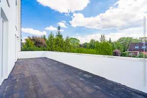 Tespe | Große helle Doppelhaushälfte auf 3 Ebenen mit 2 Balkonen, 1 Terrasse & einmaligem Elbblick – Die vollständige Adresse der Immobilie erhältst du vom Anbieter., 21395 Tespe – Vorschaubild 8