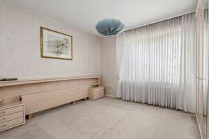 Gepflegtes 3-Fam.-Haus in verkehrsberuhigter Lage von Opladen mit bezugsfreier 4-Zimmer-EG-Wohnung! – Die vollständige Adresse der Immobilie erhältst du vom Anbieter., 51379 Opladen, Leverkusen – Vorschaubild 5
