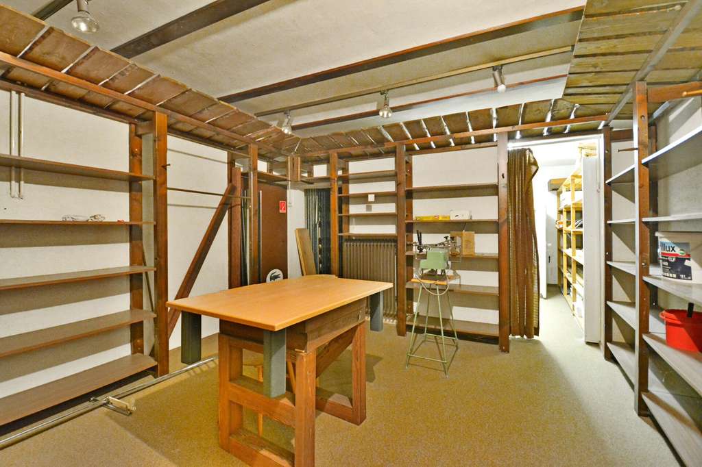 Immobilie in Wolfhagen - Wolfhagen City, Wohn- und Geschäftshaus, frei und nutzbar - Bild 4