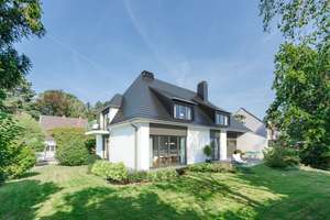 Stilvolle Villa mit großzügigem Grundstück in direkter Rheinnähe – Die vollständige Adresse der Immobilie erhältst du vom Anbieter., 40593 Urdenbach, Düsseldorf – Vorschaubild 2
