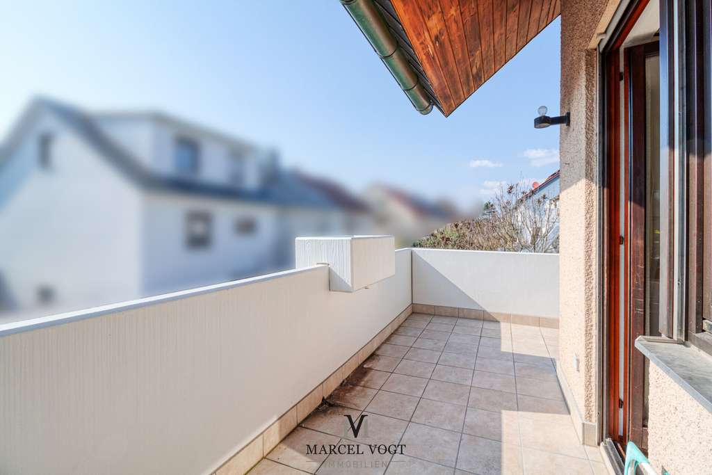 Immobilie in Wolfschlugen - Stilvolle Zweizimmerwohnung mit Balkon und Garage – Ihr neues Zuhause zum Wohlfühlen - Bild 2