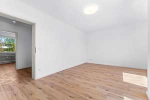 Modernisiert & bezugsfertig: Helle 2-Zimmer-Wohnung mit Südbalkon in Bremen-Osterholz – Kölner Straße 13, 28327 Blockdiek, Bremen – Vorschaubild 6
