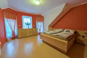 Junges Einfamilienhaus mit Pool in Geldern. – Kleve (Kreis) – Vorschaubild 11