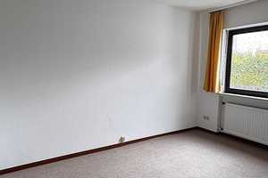 Freistehehendes Einfamilienhaus mit ELW und 2 Garagen in schöner Lage – Weiherstraße 19, 66292 Stadtverband Saarbrücken (Kreis) – Vorschaubild 14