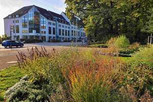 Großzügige 2-Zimmer mit Wannenbad, Balkon, Aufzug, Tiefgarage und Abstellraum am Küchwald – Leipziger Straße 137 A, 9113 Schloßchemnitz, Chemnitz – Vorschaubild 9
