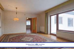 Winkelbungalow mit Wohlfühlcharakter auf großem Grundstück im schönen Lichtenrade – Die vollständige Adresse der Immobilie erhältst du vom Anbieter., 12305 Lichtenrade, Berlin – Vorschaubild 2