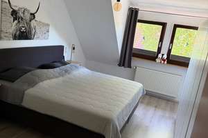 Gepflegte 5-Zimmer-DG-Wohnung mit Balkon und Einbauküche in ruhiger Wohnlage – Die vollständige Adresse der Immobilie erhältst du vom Anbieter., 42279 Oberbarmen, Wuppertal – Vorschaubild 11