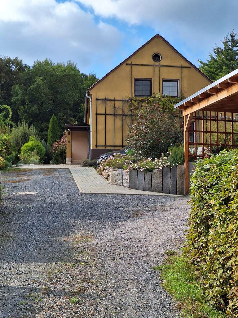 Immobilie in Kamenz - Kamjenc - Häusschen im Grünen - Bild 0