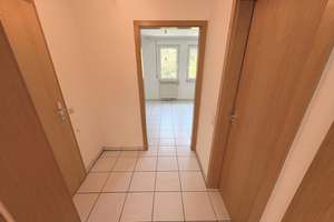 Schöne, ruhige 2-Zimmer-ETW mit weitreichender Sanierung, auch für Studenten – 70599 Plieningen (Ortsteil), Stuttgart – Vorschaubild 7