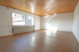 Großzügige 74 m² auf 2 Zimmer verteilt mit Balkon in ruhiger Lage – Tulpenweg 15, 44869 Eppendorf, Bochum – Vorschaubild 3