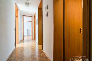 Gute Lage, schöner Garten: L-förmiger Bungalow in Massivbauweise auf großzügigem Grundstück! – Tiefenthaler Straße 29, 67269 Bad Dürkheim (Kreis) – Vorschaubild 12