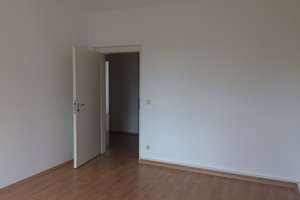 Dein Rückzugsort: Charmante 3-Zimmer-Wohnung mit Süd-Balkon! – Holbeinstraße 98, 1309 Striesen-West, Dresden – Vorschaubild 8