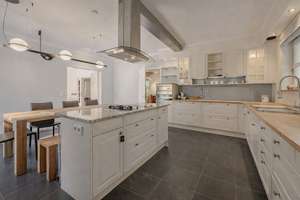 Property thumbnail 9