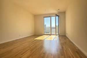 Helle, großzügige 2-Zimmerwohnung * Sonnenbalkon * Einbauküche * Zweitbezug * in Moabit – Beusselstraße 31b, 10553 Berlin – Vorschaubild 2