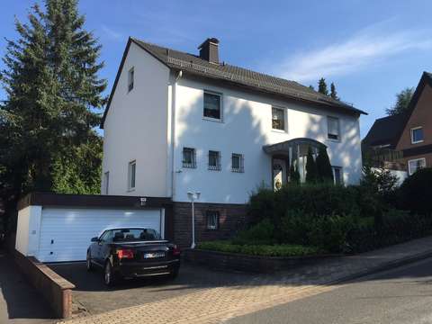 Gepflegtes Wohnhaus Mit Traumgarten In Begehrter Wohnlage Nahe Tierpark Olderdissen
