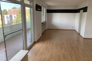 Richtig sonnige 3-Zimmerwohnung mit großem Balkon und Aufzug in BS-Watenbüttel – Die vollständige Adresse der Immobilie erhältst du vom Anbieter., 38112 Lehndorf-Watenbüttel, Braunschweig – Vorschaubild 3