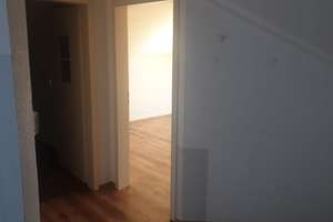 Wohnen mit Charakter: 3-Zimmer-Wohnung in Schwaförden – Die vollständige Adresse der Immobilie erhältst du vom Anbieter., 27252 Schwaförden – Vorschaubild 3