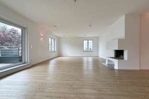 ENGBERS ESTATE !  Exklusive 4- Zimmer- Wohnung mit XXL- Loggia in Junkersdorf/ Weiden