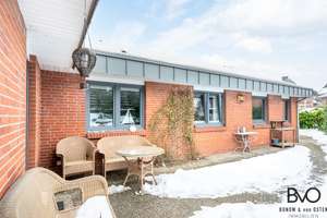 Aufwendig modernisierter Winkelbungalow – stilvoll, zeitgemäß und bezugsfertig – Die vollständige Adresse der Immobilie erhältst du vom Anbieter., 24321 Lütjenburg – Vorschaubild 4