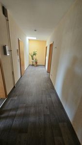 Drei Zimmer mit Balkon: Helle Dachgeschosswohnung in Zeitz